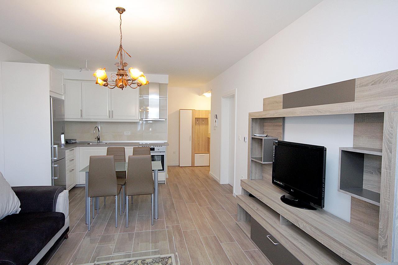 Apartment Melina Добра Вода Екстер'єр фото