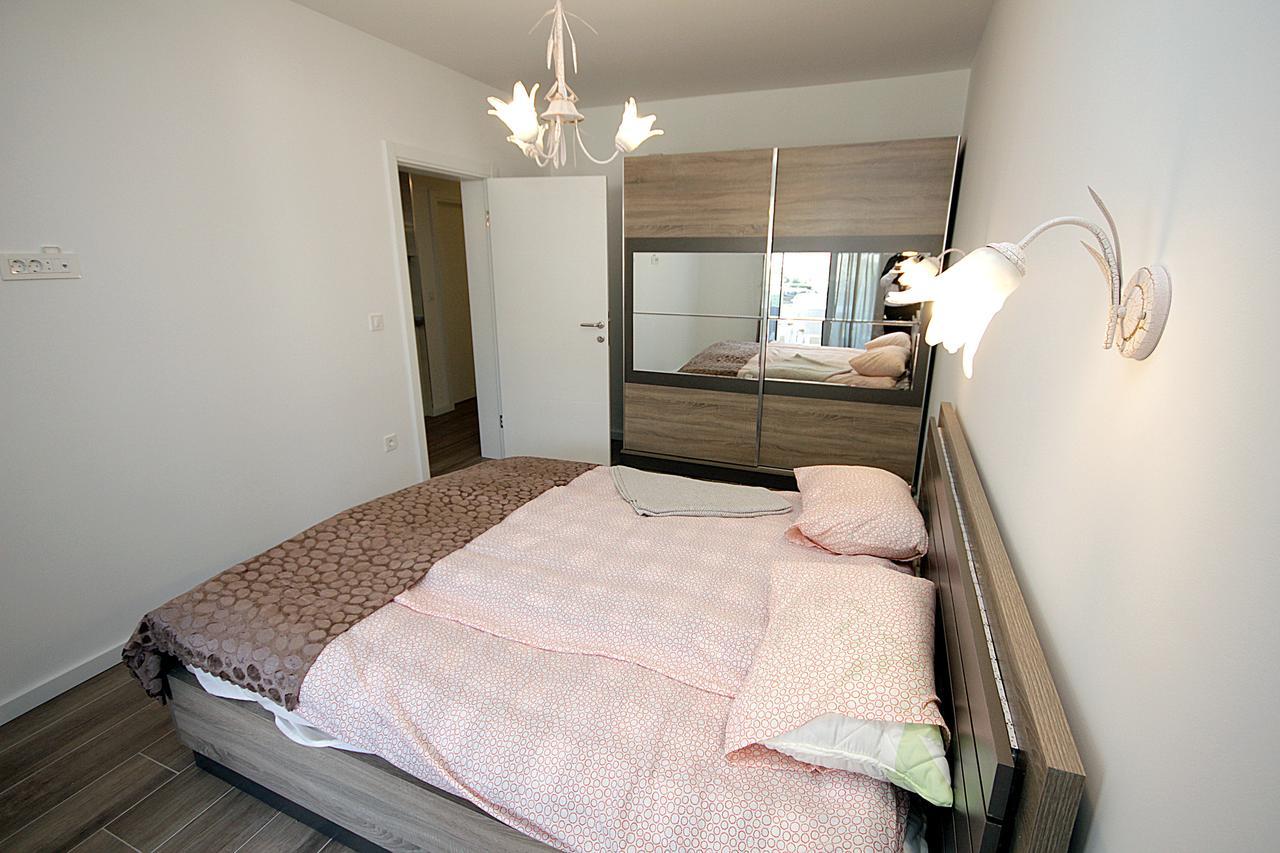Apartment Melina Добра Вода Екстер'єр фото
